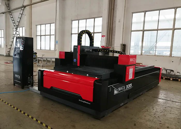 Table Type CNC Plasma Metal Cutting Machine With USA Hypertherm