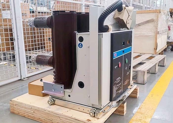 VS1-12 Electrical Equipment Vacuum Circuit Breaker 12KV 50hz Three Phase Power 630A 25KA