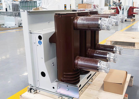 VS1-12 Electrical Equipment Vacuum Circuit Breaker 12KV 50hz Three Phase Power 630A 25KA