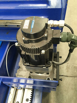 4KW CNC Steel Cutting Machine , 1500X3000mm Laser Metal Cutting Equipment